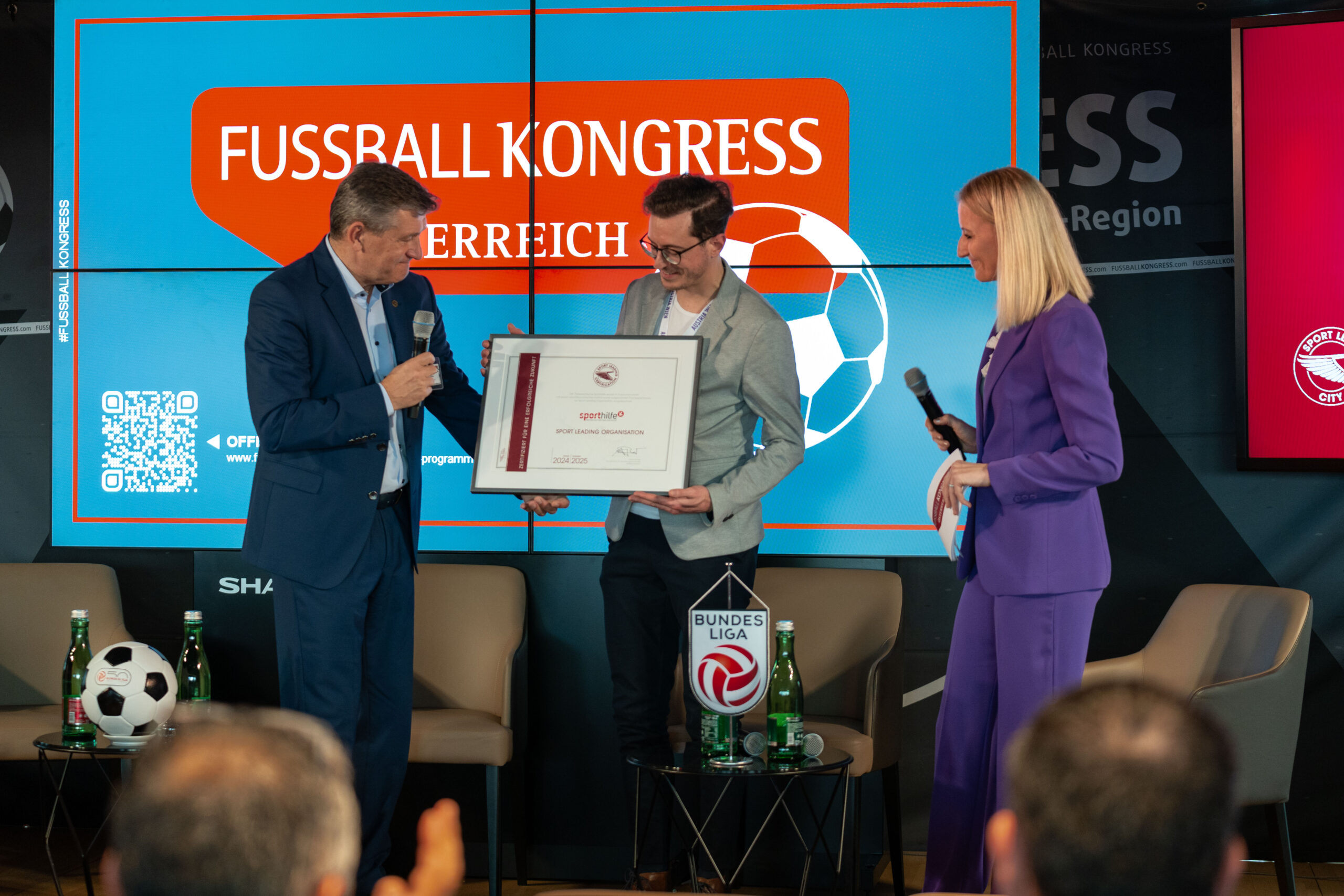 Sport Leading Certification am FUSSBALL KONGRESS Österreich in Wien